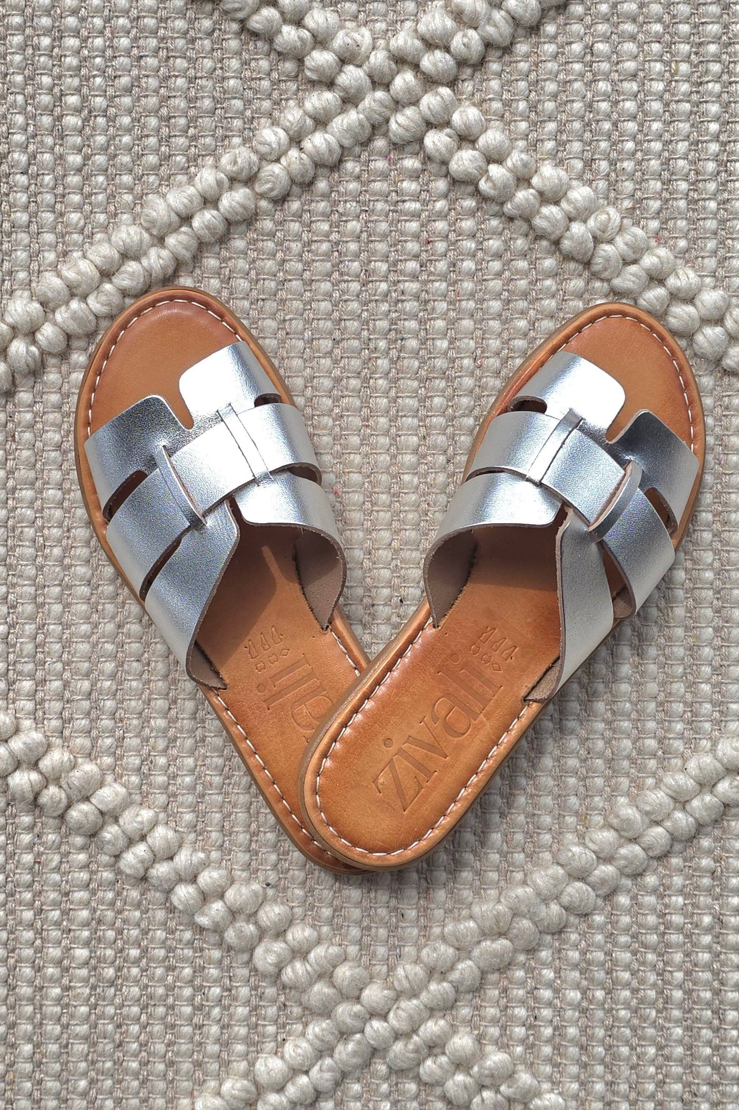 NATALIA SANDALS IN SILVER